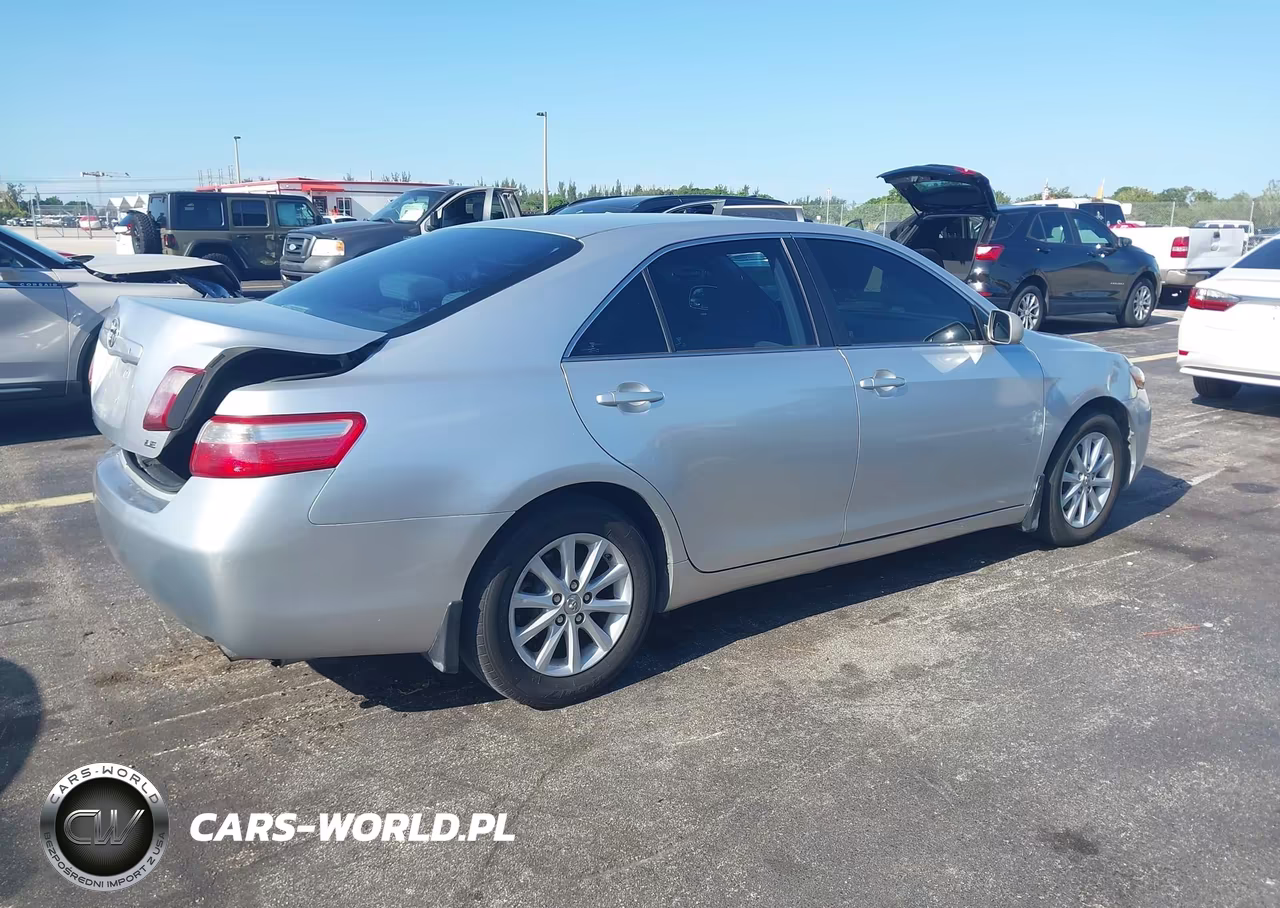 2007 Toyota Camry Le VIN:4T1BE46K27U020484 - 4