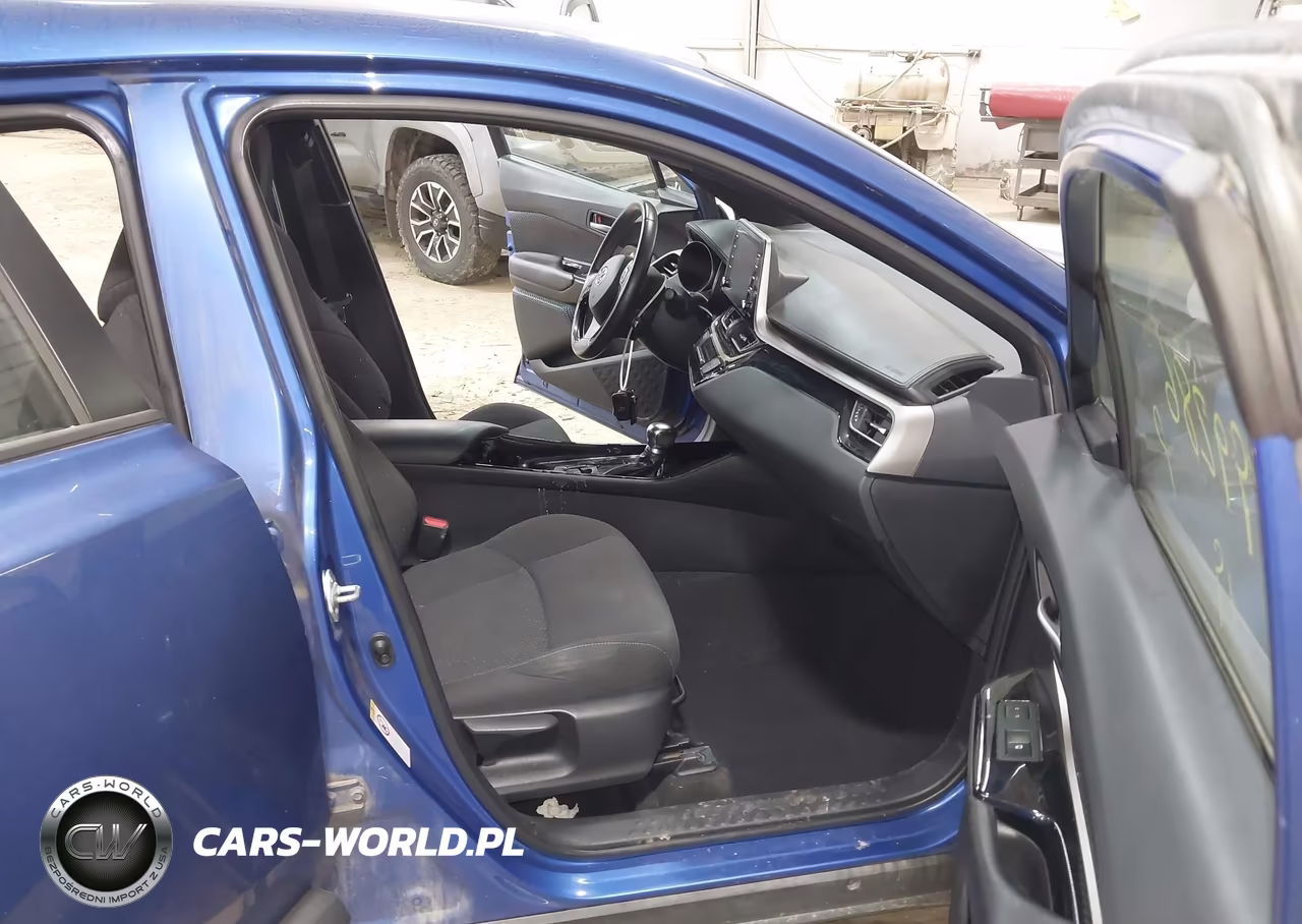 2019 Toyota C-Hr Xle VIN:NMTKHMBX1KR076845 - 5