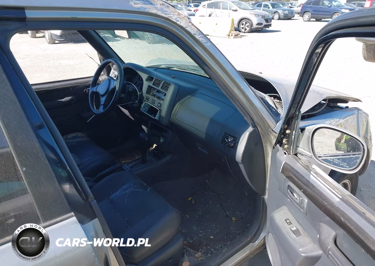 1999 Toyota Rav4 VIN:JT3HP10VXX7110186 - 5