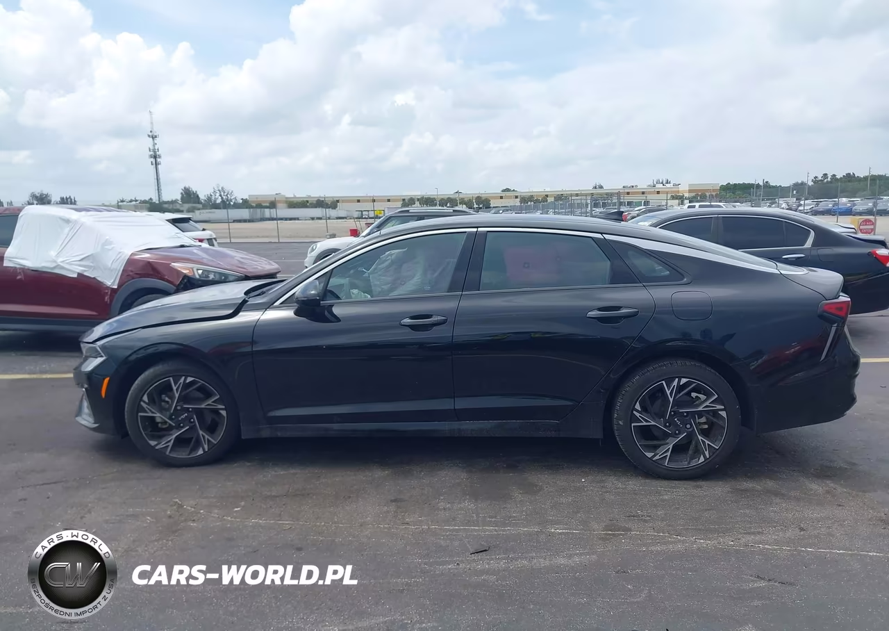 2025 Kia K5 Gt-Line VIN:KNAG64J76S5319924 - 13