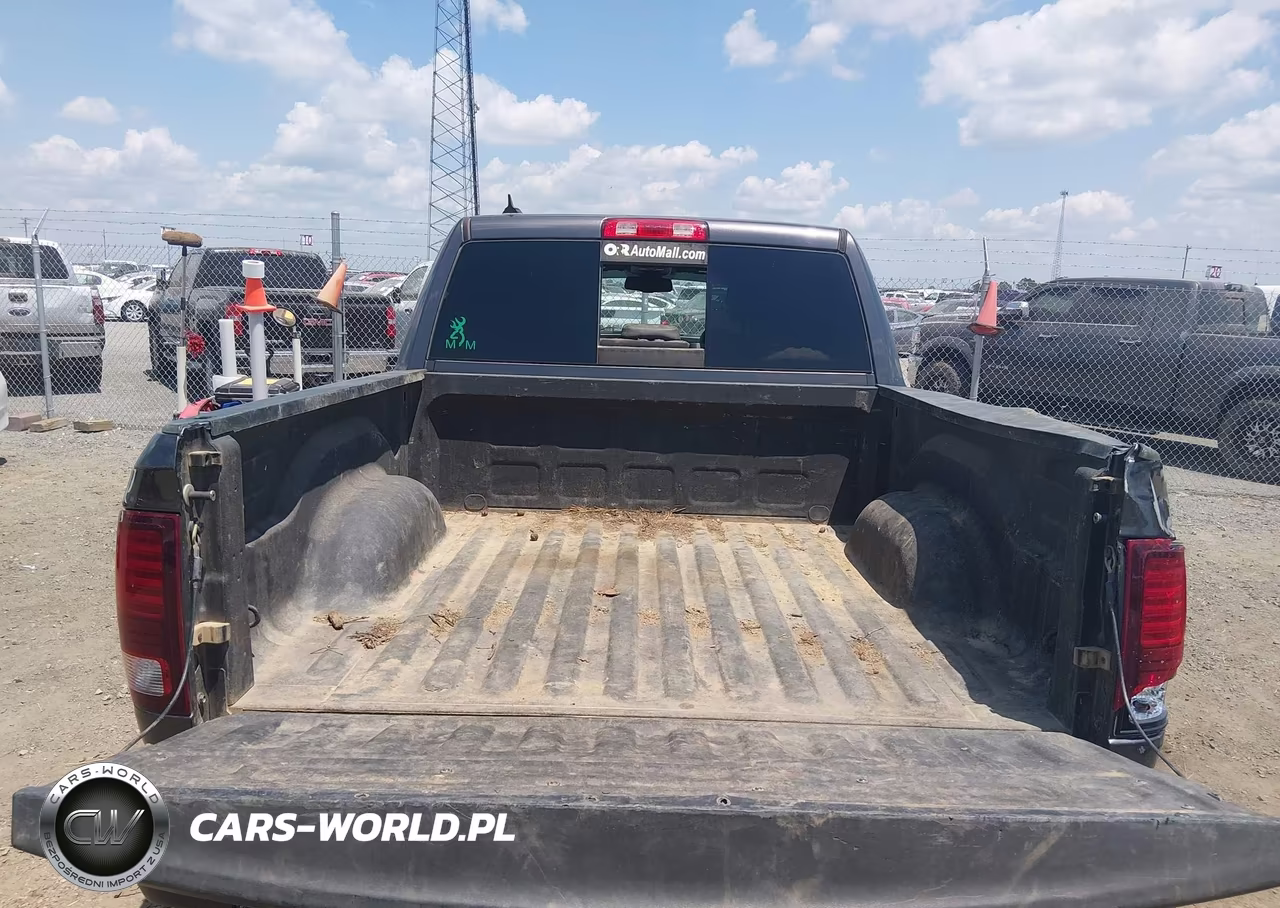 2016 Ram 1500 Rebel VIN:1C6RR7YTXGS381706 - 18