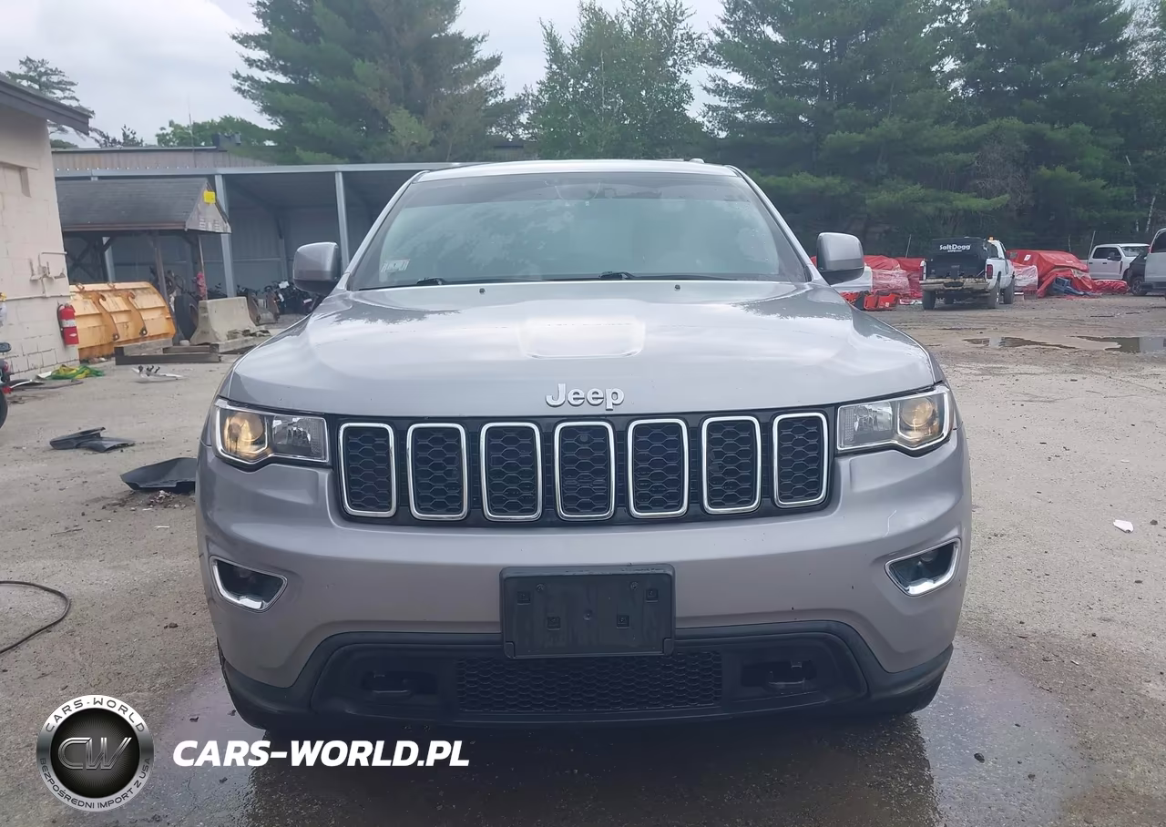 2019 Jeep Grand Cherokee Laredo E 4X4 VIN:1C4RJFAG4KC836933 - 14