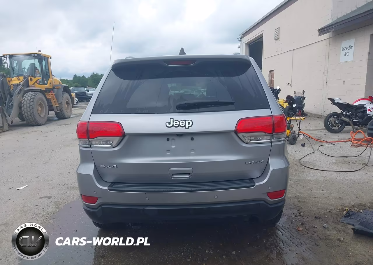 2019 Jeep Grand Cherokee Laredo E 4X4 VIN:1C4RJFAG4KC836933 - 18
