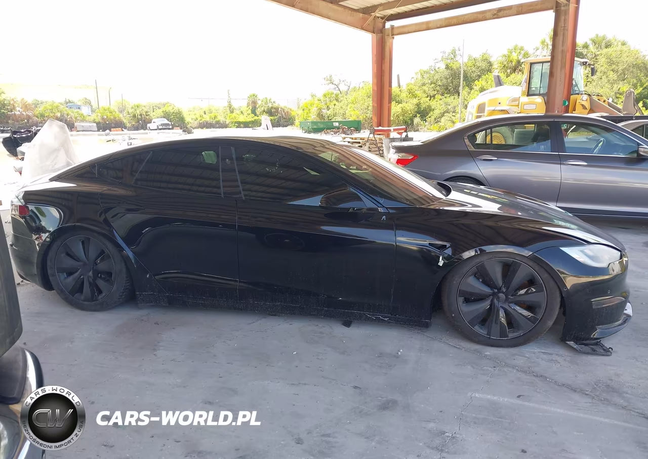 2021 Tesla Model S Plaid Tri Motor All-Wheel Drive VIN:5YJSA1E63MF448992 - 13