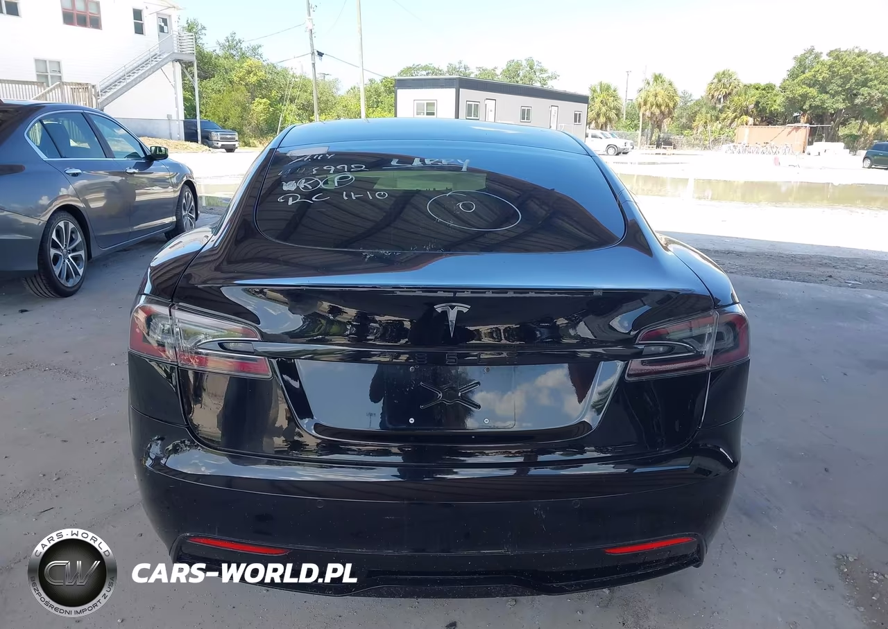2021 Tesla Model S Plaid Tri Motor All-Wheel Drive VIN:5YJSA1E63MF448992 - 16