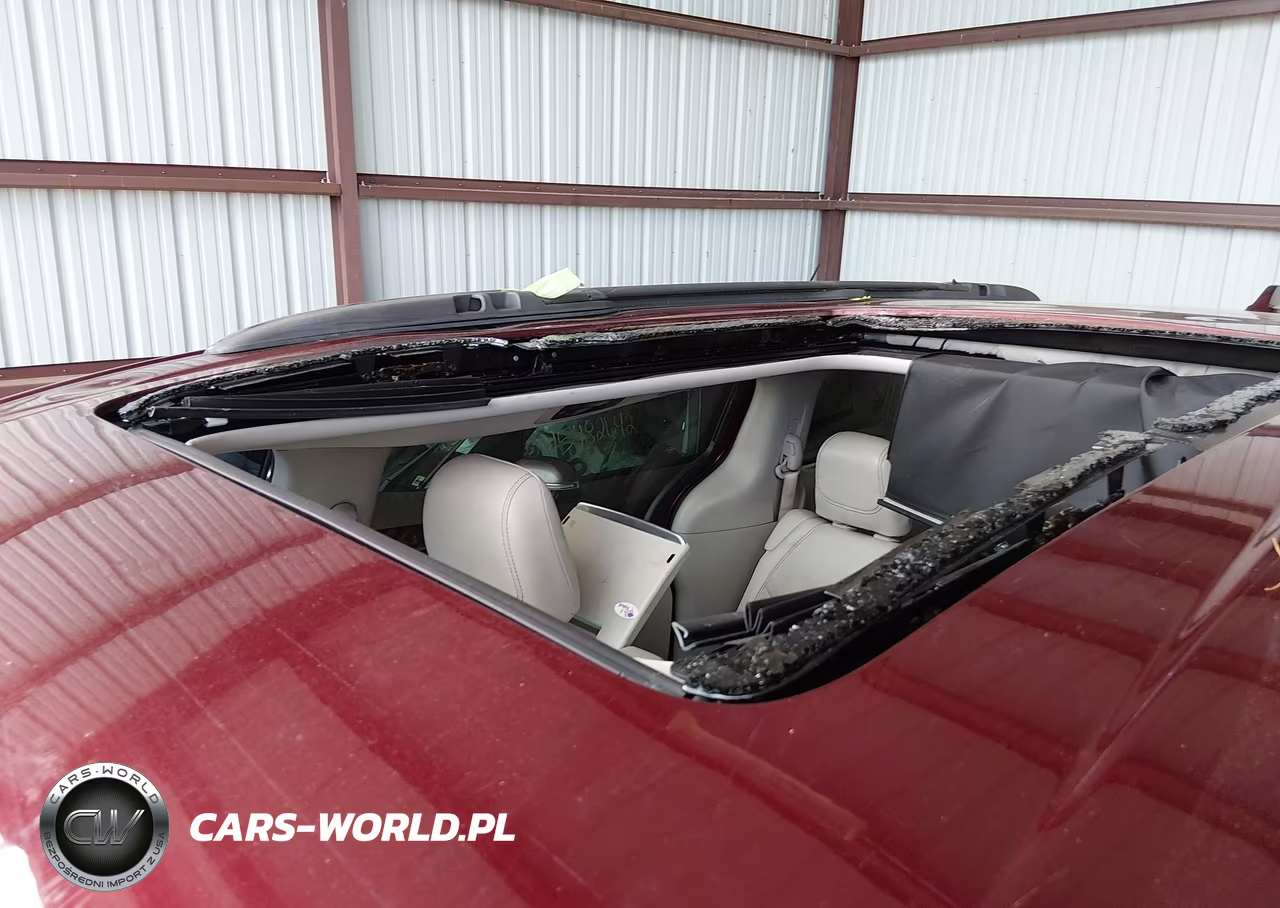 2017 Chrysler Pacifica Limited VIN:2C4RC1GG7HR545153 - 6