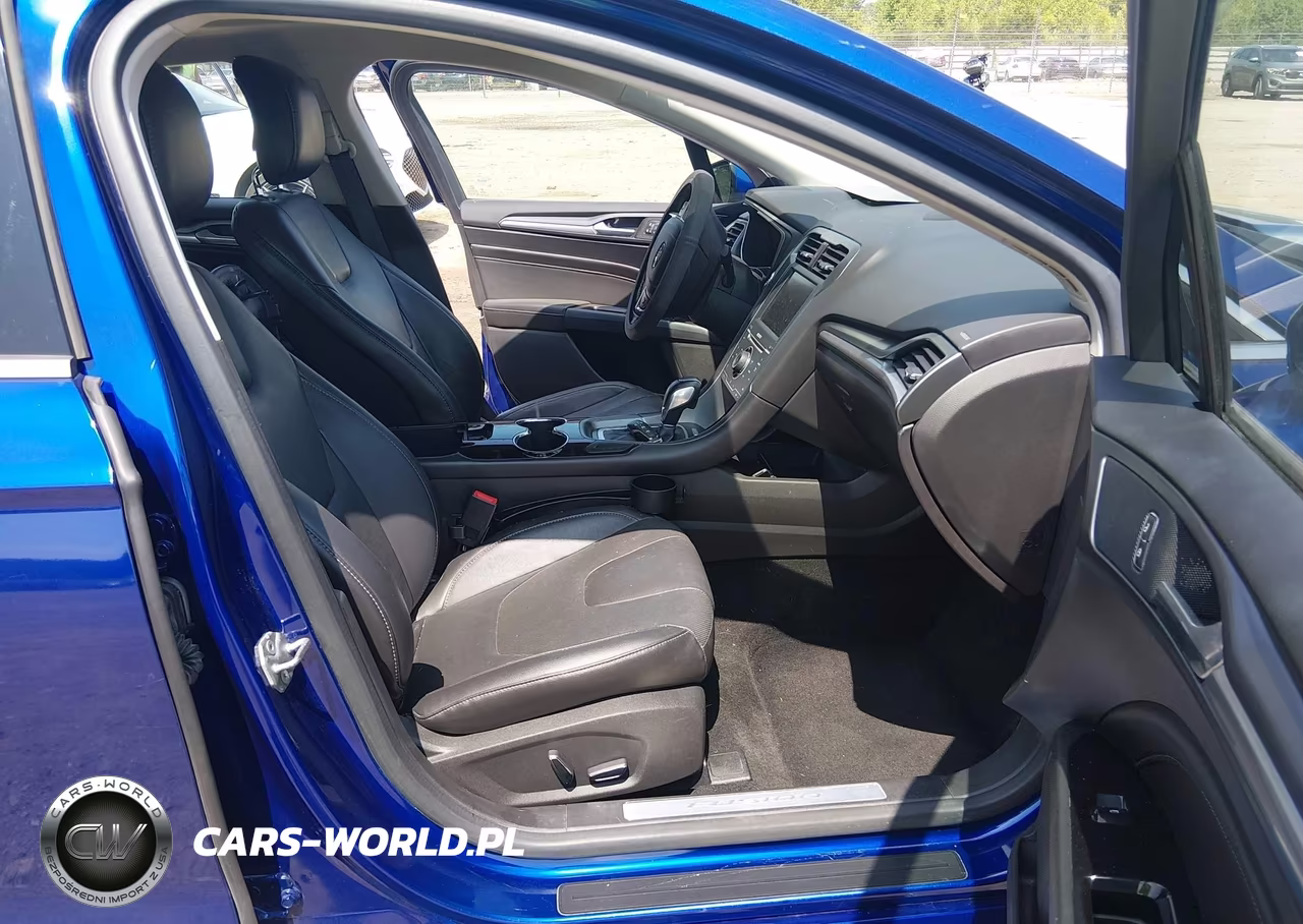 2014 Ford Fusion Hybrid Titanium VIN:3FA6P0RU8ER168185 - 5