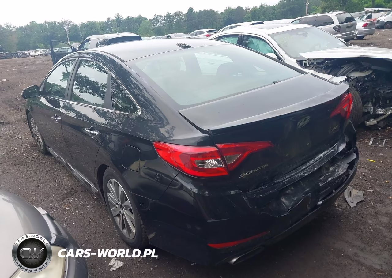 2017 Hyundai Sonata Sport VIN:5NPE34AF4HH466858 - 3