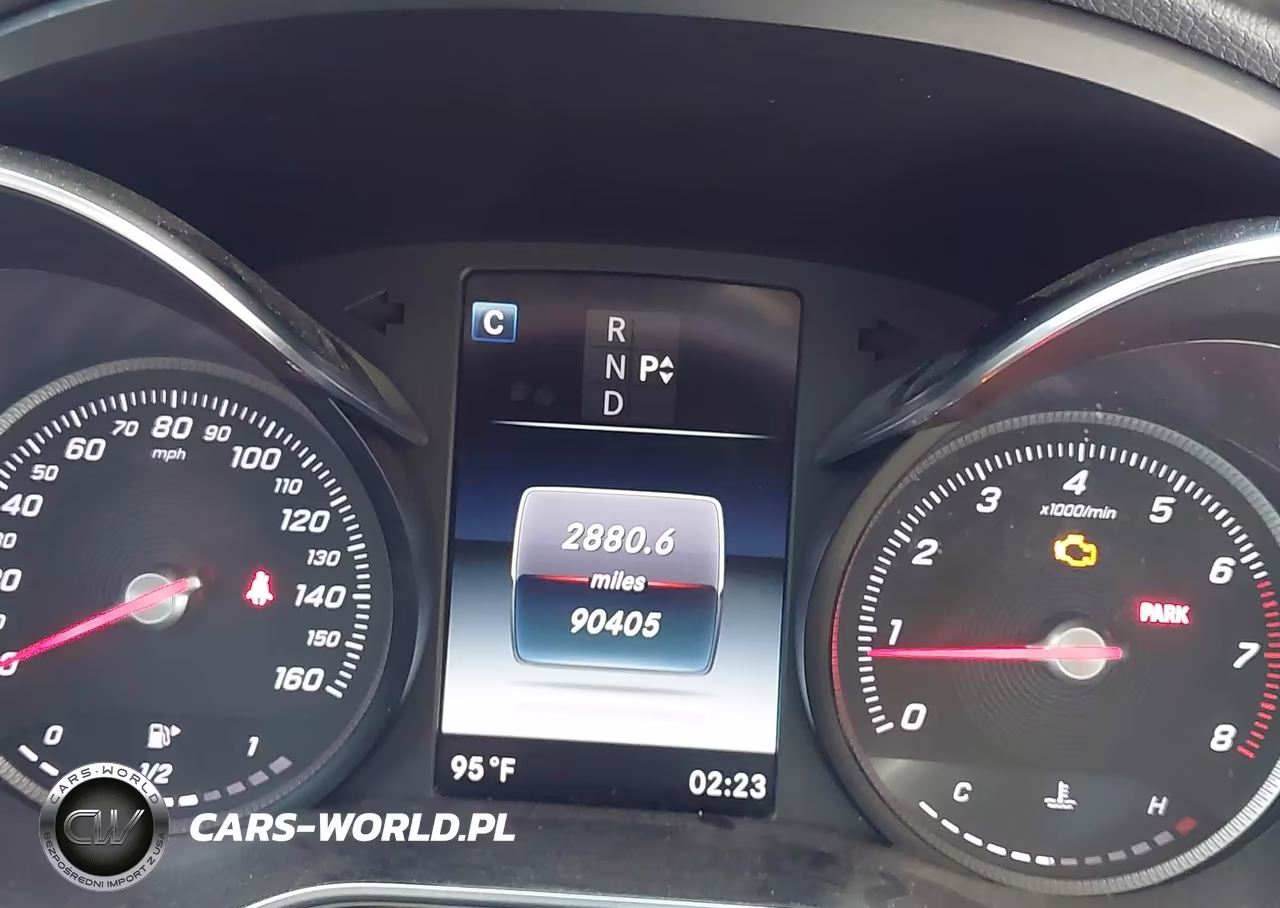 2018 Mercedes-Benz C 300 VIN:55SWF4JB8JU272264 - 15