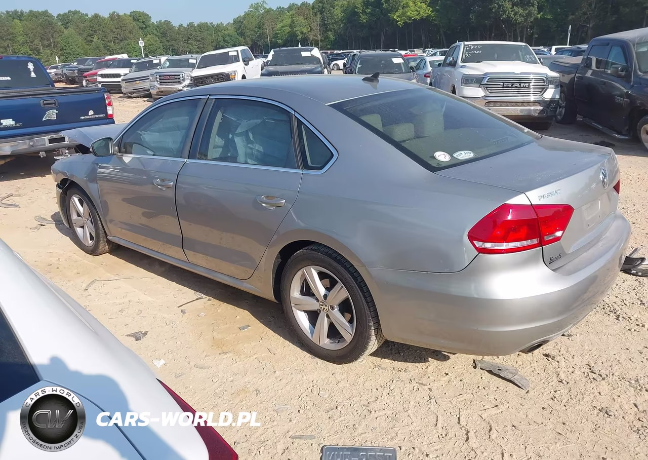 2014 Volkswagen Passat 1.8T Se VIN:1VWBS7A31EC050963 - 3