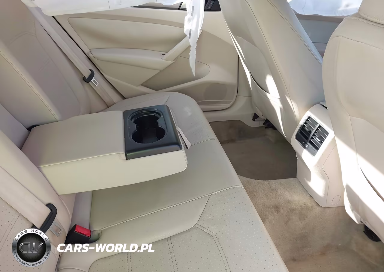 2014 Volkswagen Passat 1.8T Se VIN:1VWBS7A31EC050963 - 8