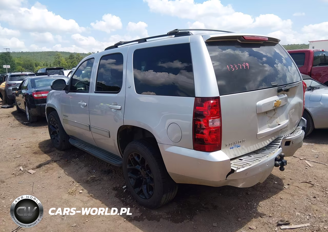 2013 Chevrolet Tahoe Lt VIN:1GNSCBE01DR133749 - 3