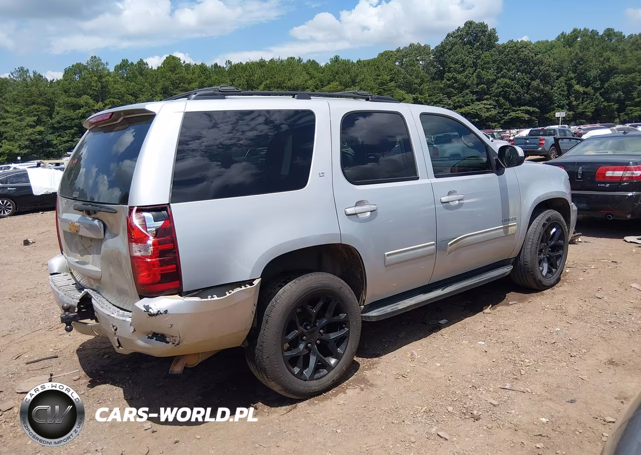 2013 Chevrolet Tahoe Lt VIN:1GNSCBE01DR133749 - 4