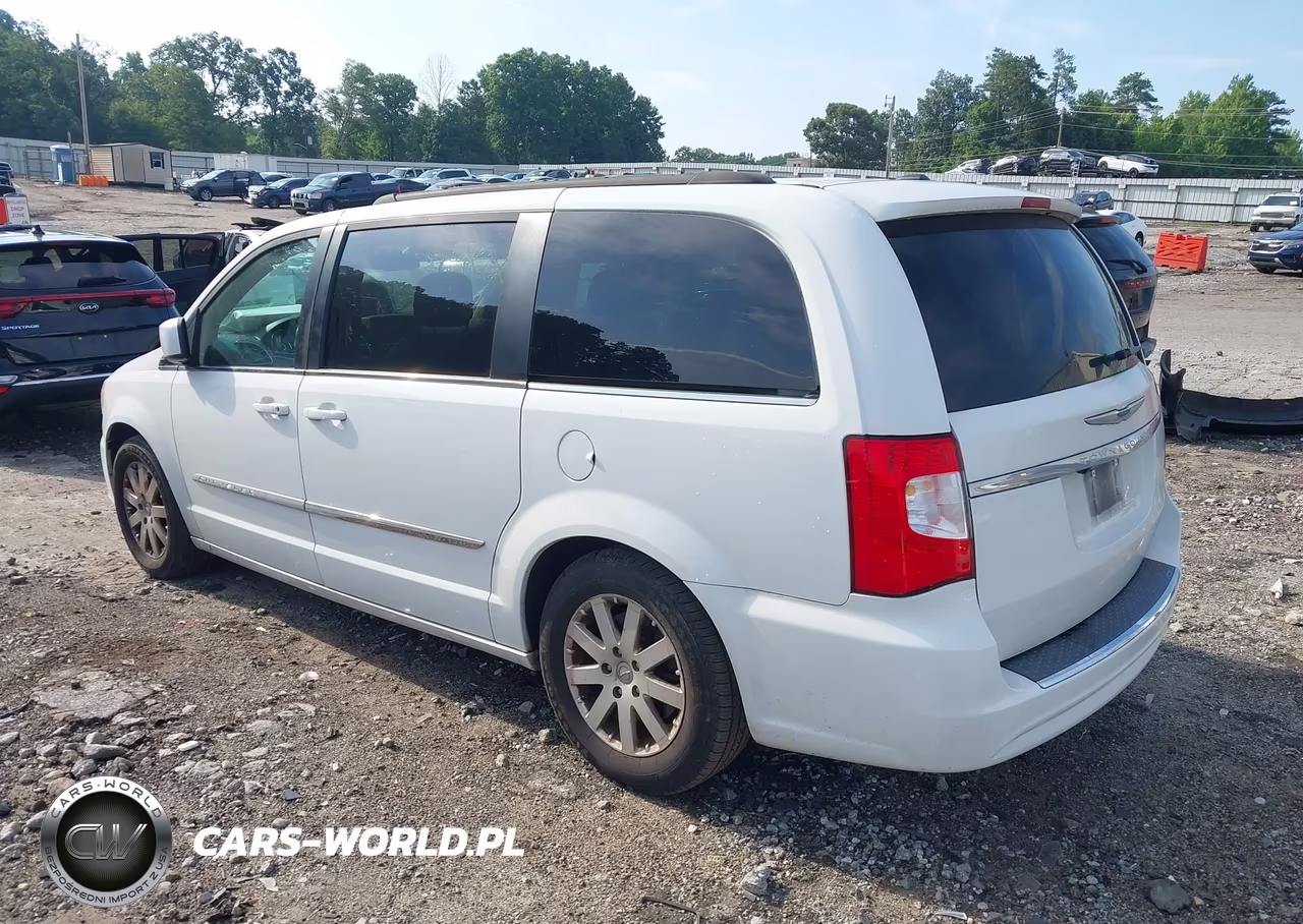 2016 Chrysler Town & Country Touring VIN:2C4RC1BG8GR298313 - 3