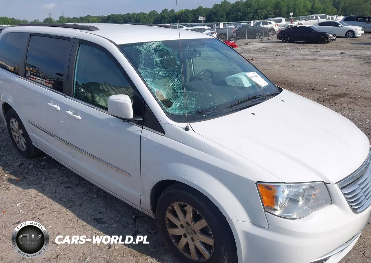 2016 Chrysler Town & Country Touring VIN:2C4RC1BG8GR298313 - 6