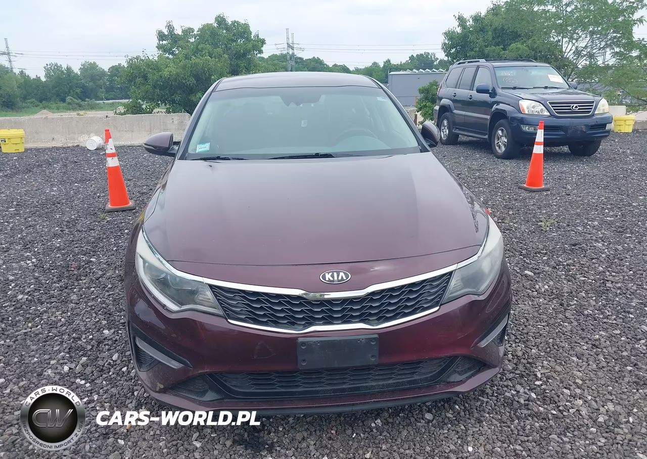 2019 Kia Optima Lx VIN:5XXGT4L33KG282025 - 12