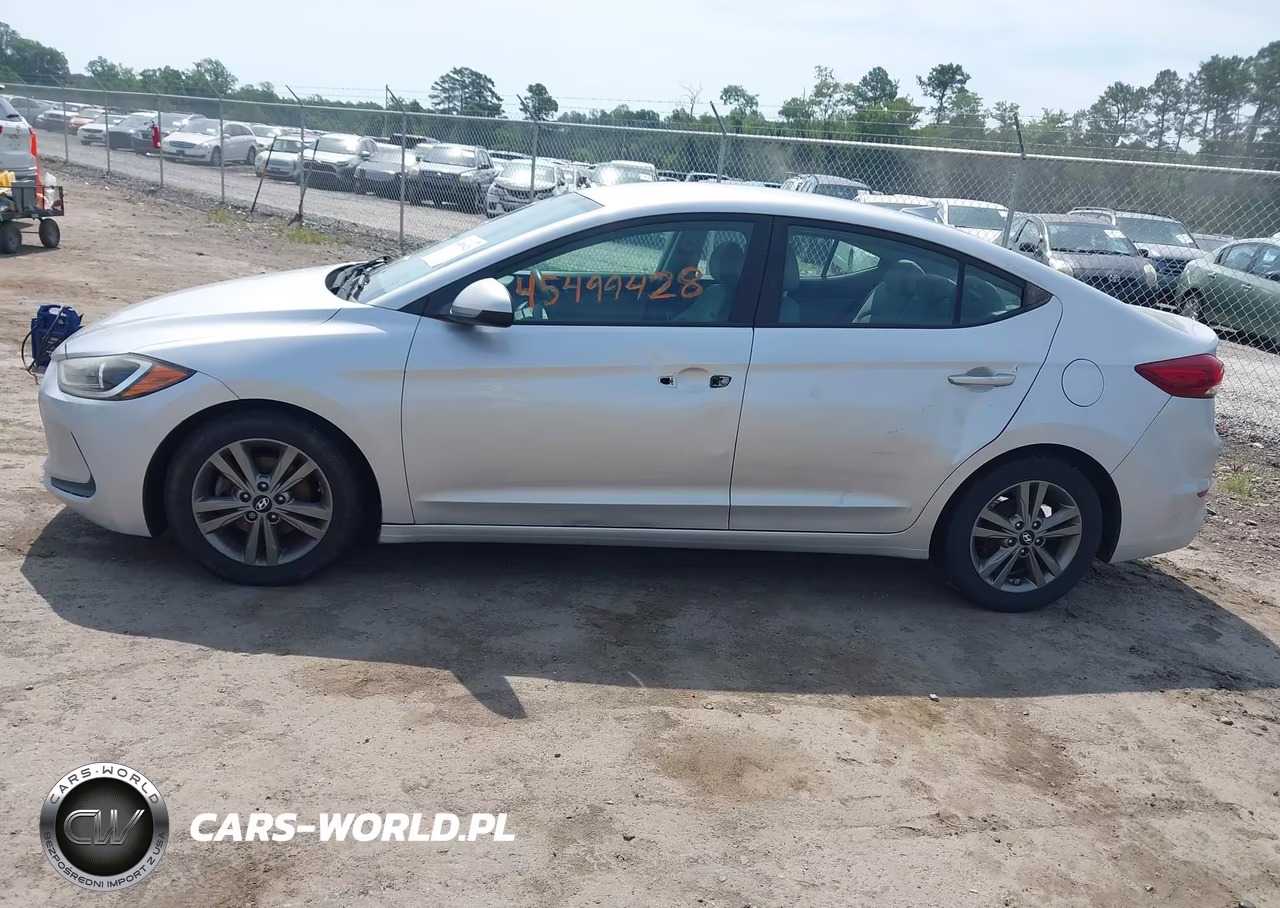 2017 Hyundai Elantra Se VIN:5NPD84LF9HH023681 - 14