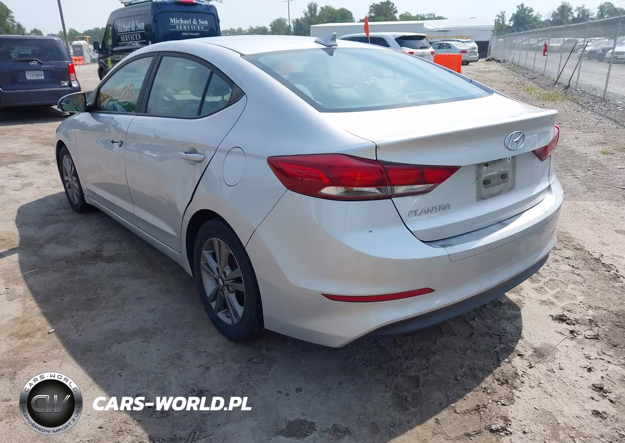 2017 Hyundai Elantra Se VIN:5NPD84LF9HH023681 - 3