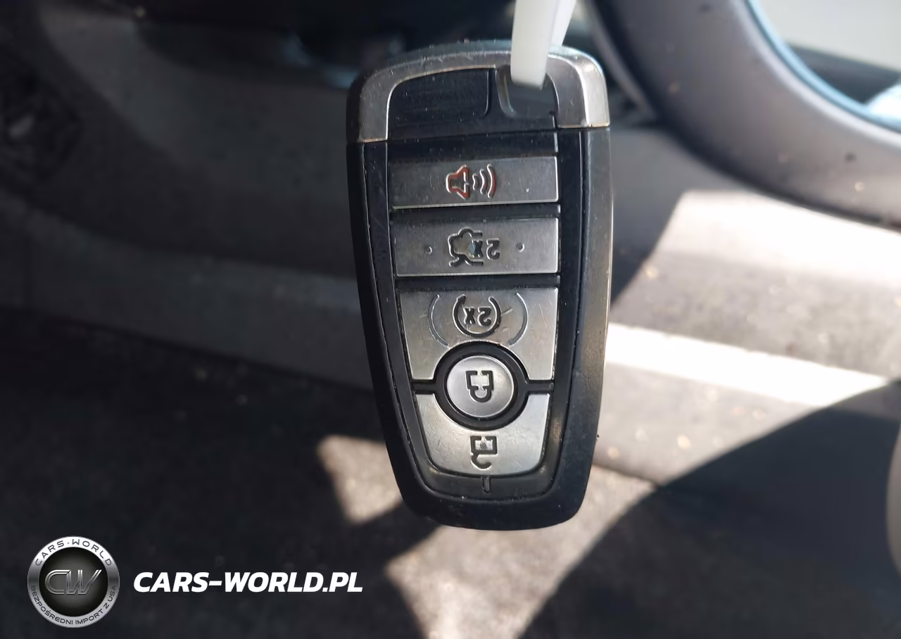 2018 Ford Fusion Platinum-Titanium VIN:3FA6P0D94JR163286 - 11