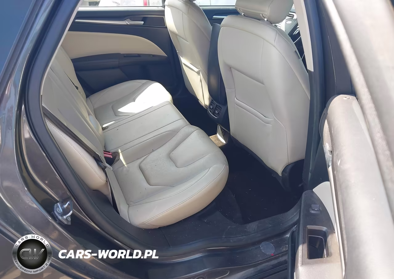 2018 Ford Fusion Platinum-Titanium VIN:3FA6P0D94JR163286 - 8