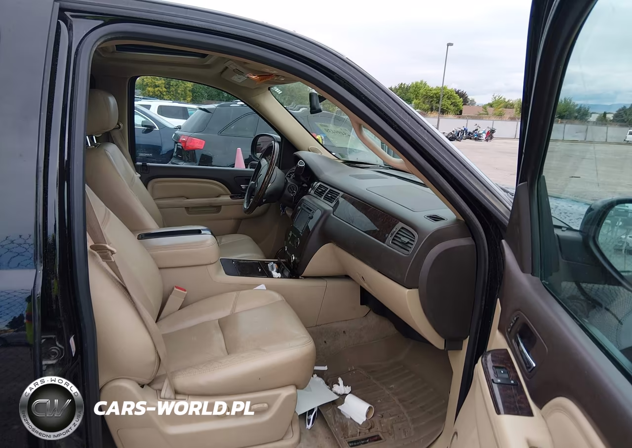 2013 GMC Yukon Denali VIN:1GKS2EEFXDR304018 - 5
