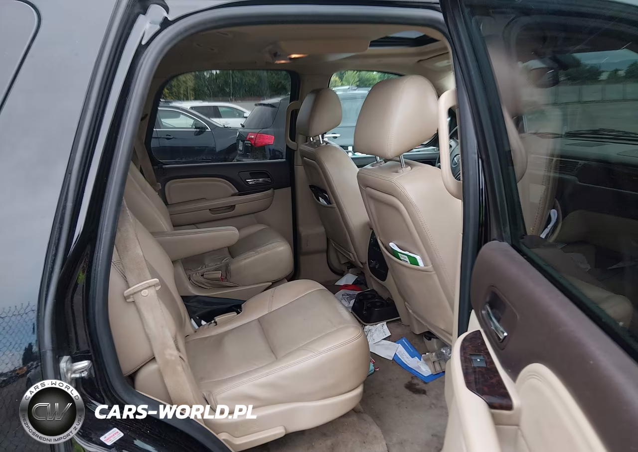 2013 GMC Yukon Denali VIN:1GKS2EEFXDR304018 - 8