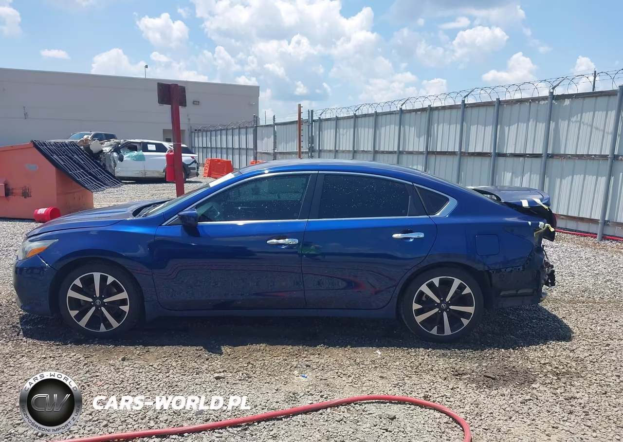 2018 Nissan Altima 2.5 Sr VIN:1N4AL3AP6JC105057 - 15