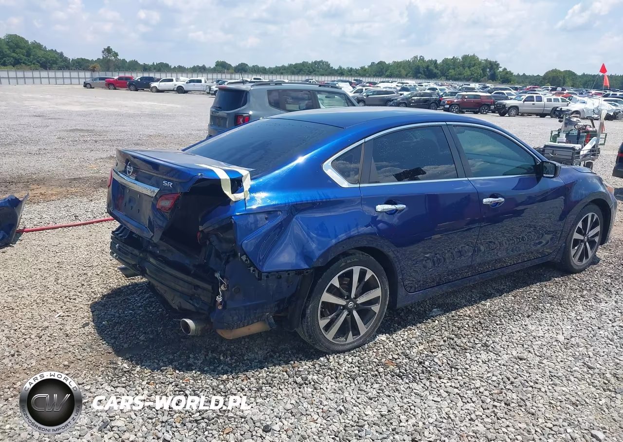2018 Nissan Altima 2.5 Sr VIN:1N4AL3AP6JC105057 - 4