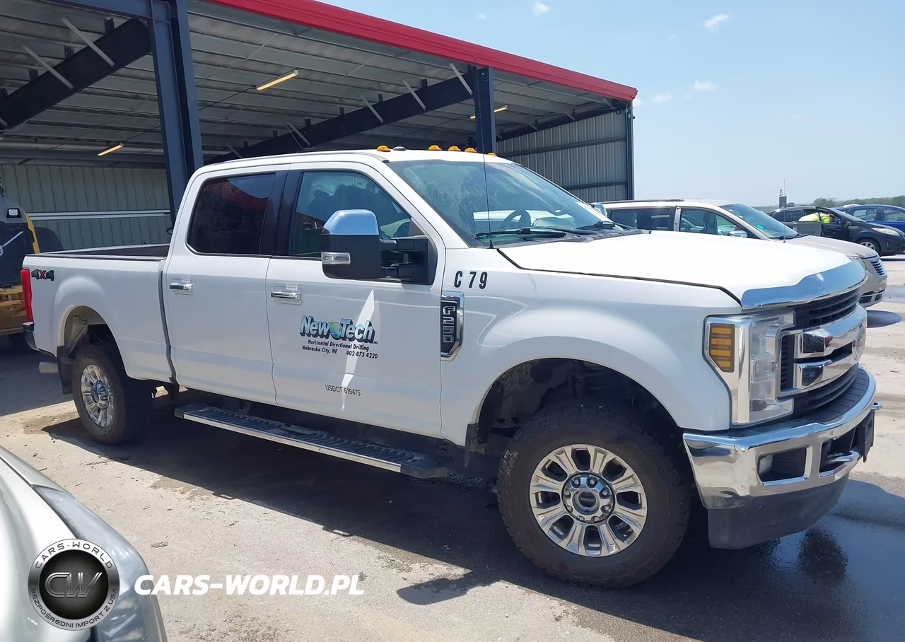 2019 Ford F-250 King Ranch-Lariat-Platinum-Xl-Xlt VIN:1FT7W2B61KEE83370 - 13