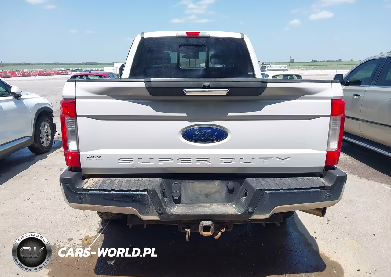 2019 Ford F-250 King Ranch-Lariat-Platinum-Xl-Xlt VIN:1FT7W2B61KEE83370 - 16