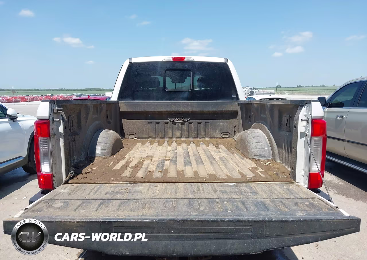 2019 Ford F-250 King Ranch-Lariat-Platinum-Xl-Xlt VIN:1FT7W2B61KEE83370 - 17