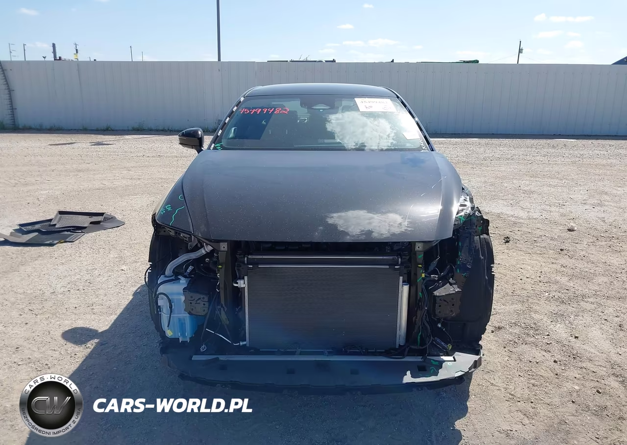 2023 Toyota Crown Limited VIN:JTDAAAAF1P3015948 - 13