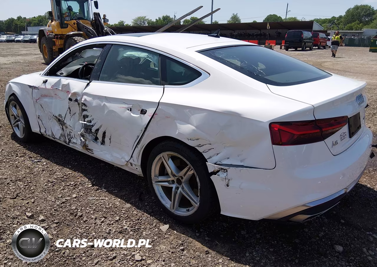 2021 Audi A5 Sportback Premium 45 Tfsi Quattro S Tronic VIN:WAUDACF59MA011370 - 3