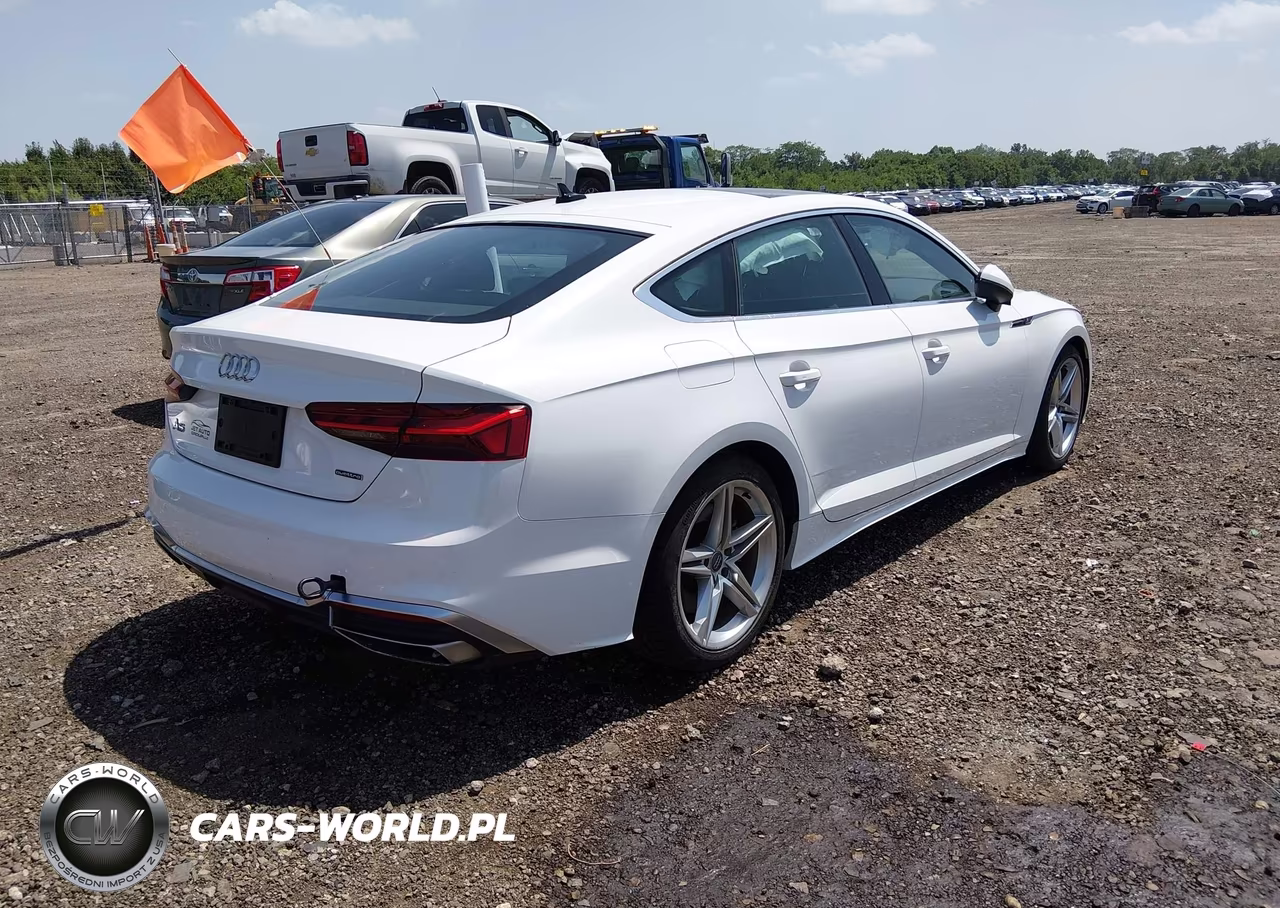 2021 Audi A5 Sportback Premium 45 Tfsi Quattro S Tronic VIN:WAUDACF59MA011370 - 4