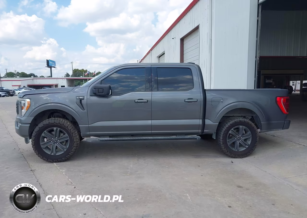 2023 Ford F-150 Xlt VIN:1FTFW1E82PKG18688 - 14