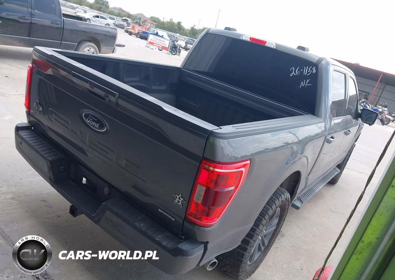 2023 Ford F-150 Xlt VIN:1FTFW1E82PKG18688 - 4