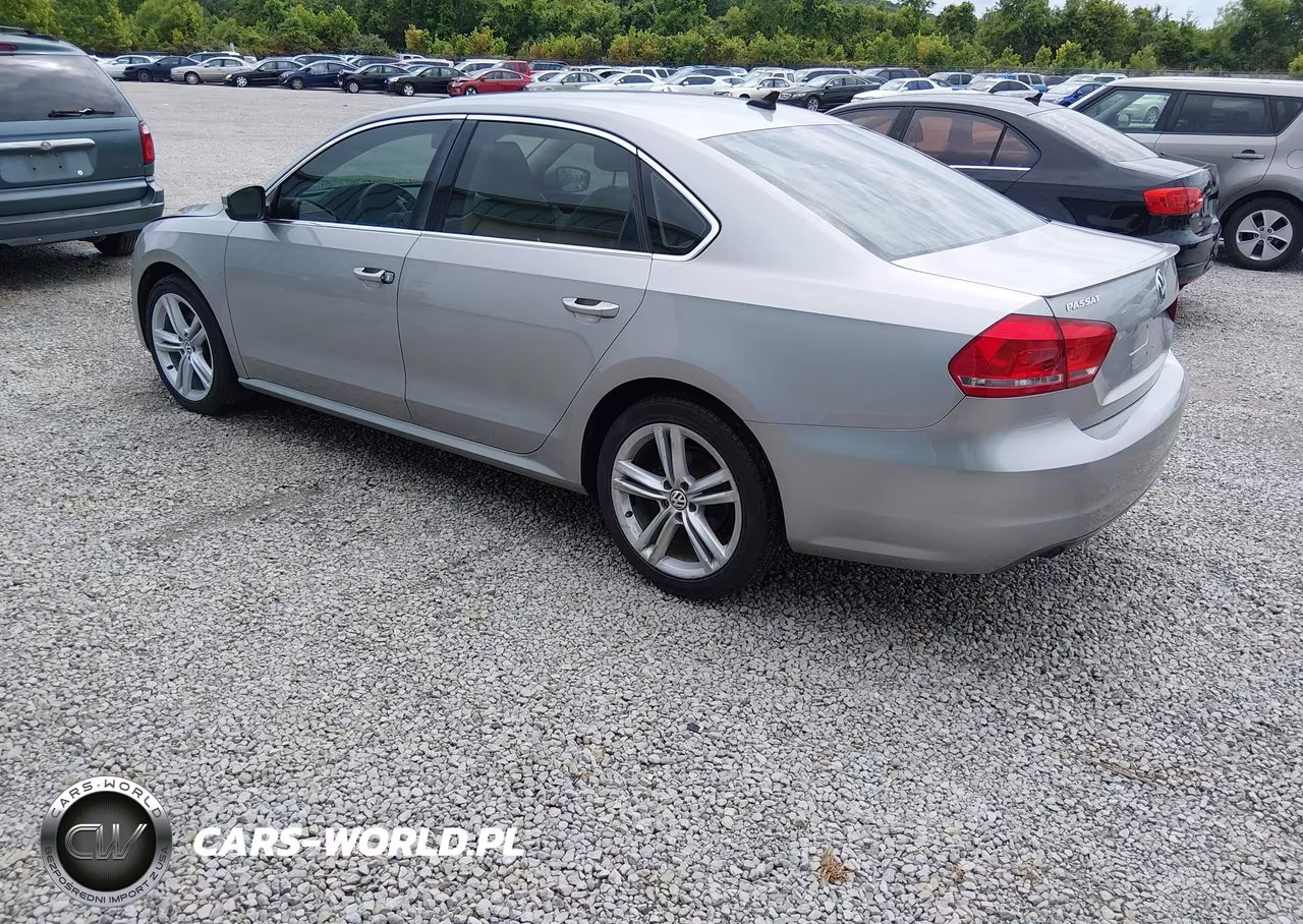 2014 Volkswagen Passat 1.8T Se VIN:1VWBS7A36EC026934 - 3