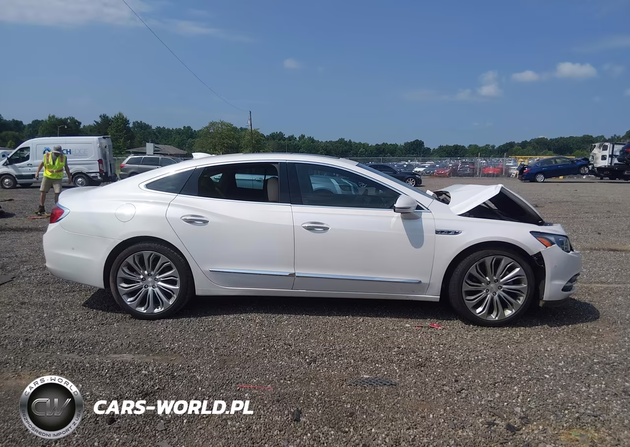 2017 Buick Lacrosse Premium VIN:1G4ZR5SS6HU170808 - 13