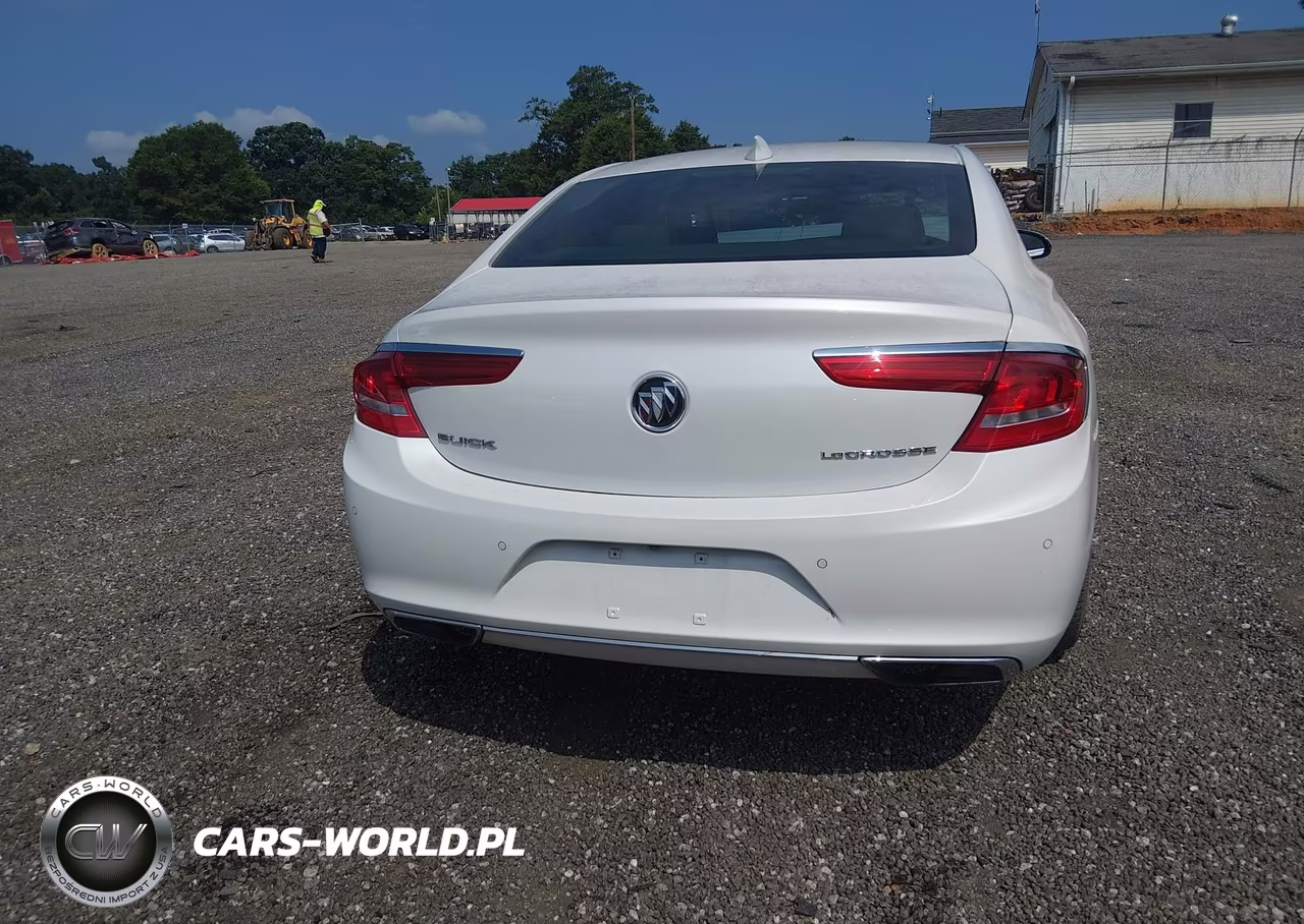 2017 Buick Lacrosse Premium VIN:1G4ZR5SS6HU170808 - 16