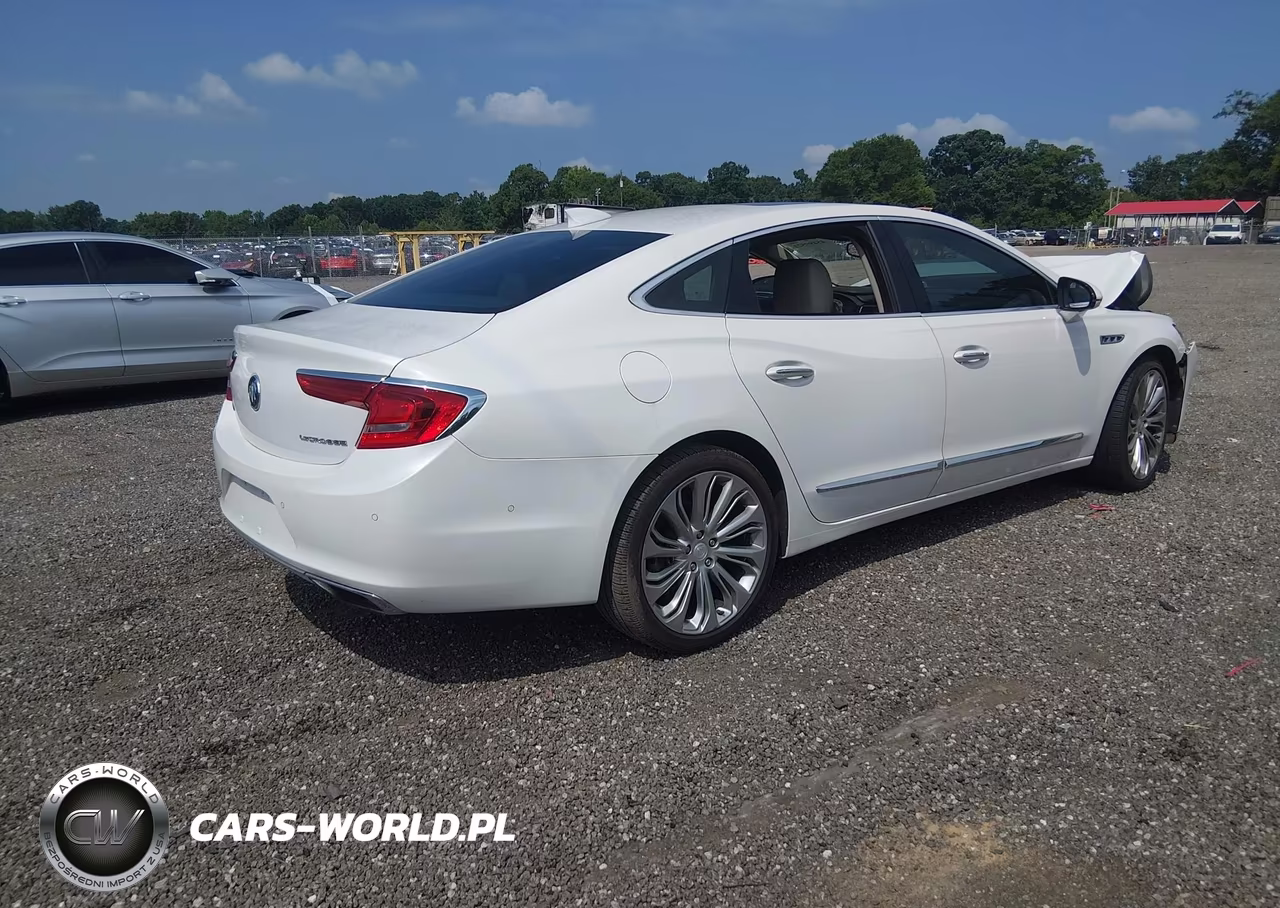 2017 Buick Lacrosse Premium VIN:1G4ZR5SS6HU170808 - 4