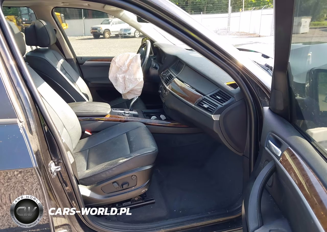 2009 BMW X5 xDrive30I VIN:5UXFE43539L261224 - 5
