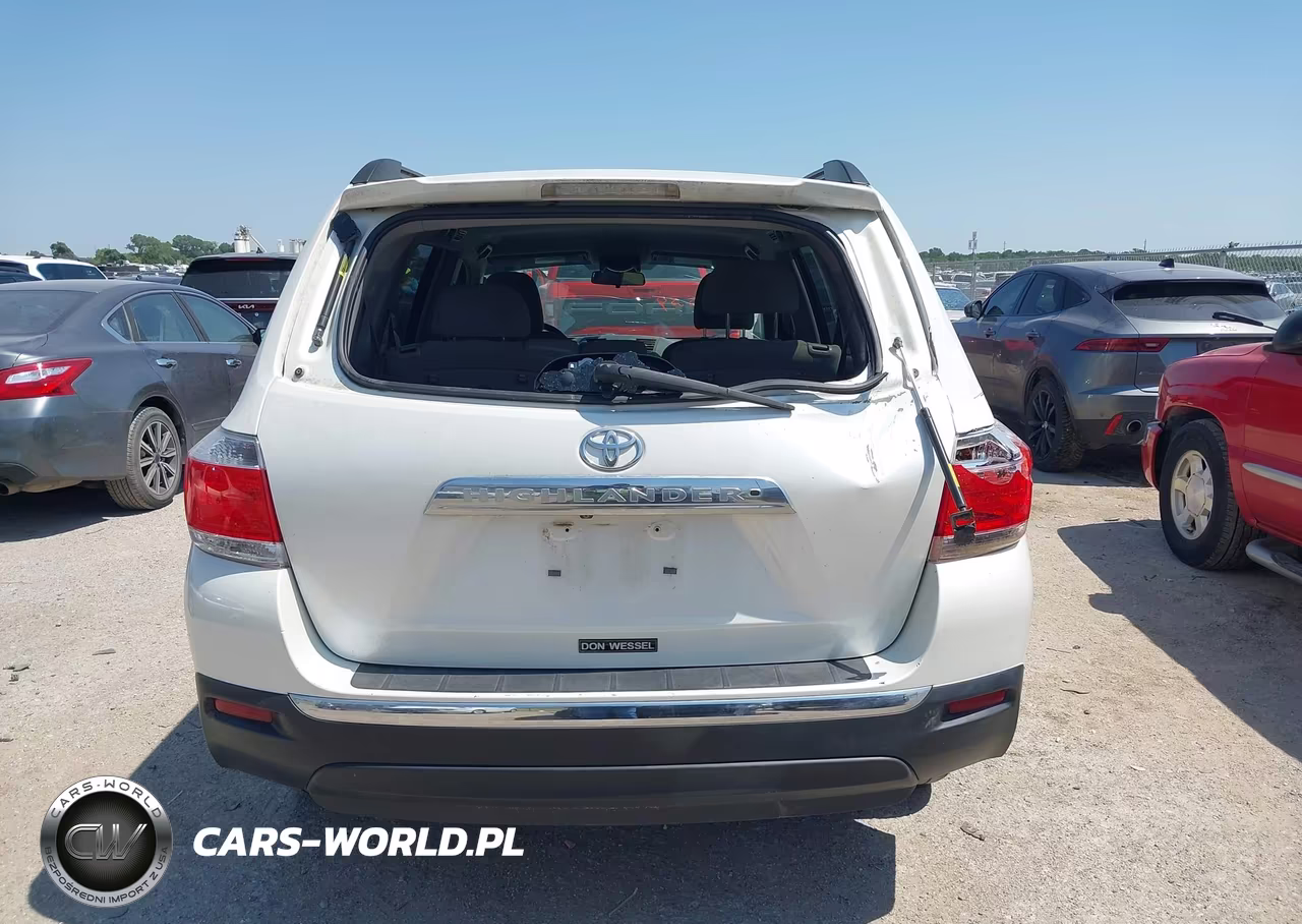 2013 Toyota Highlander Base Plus VIN:5TDZA3EH2DS041690 - 16