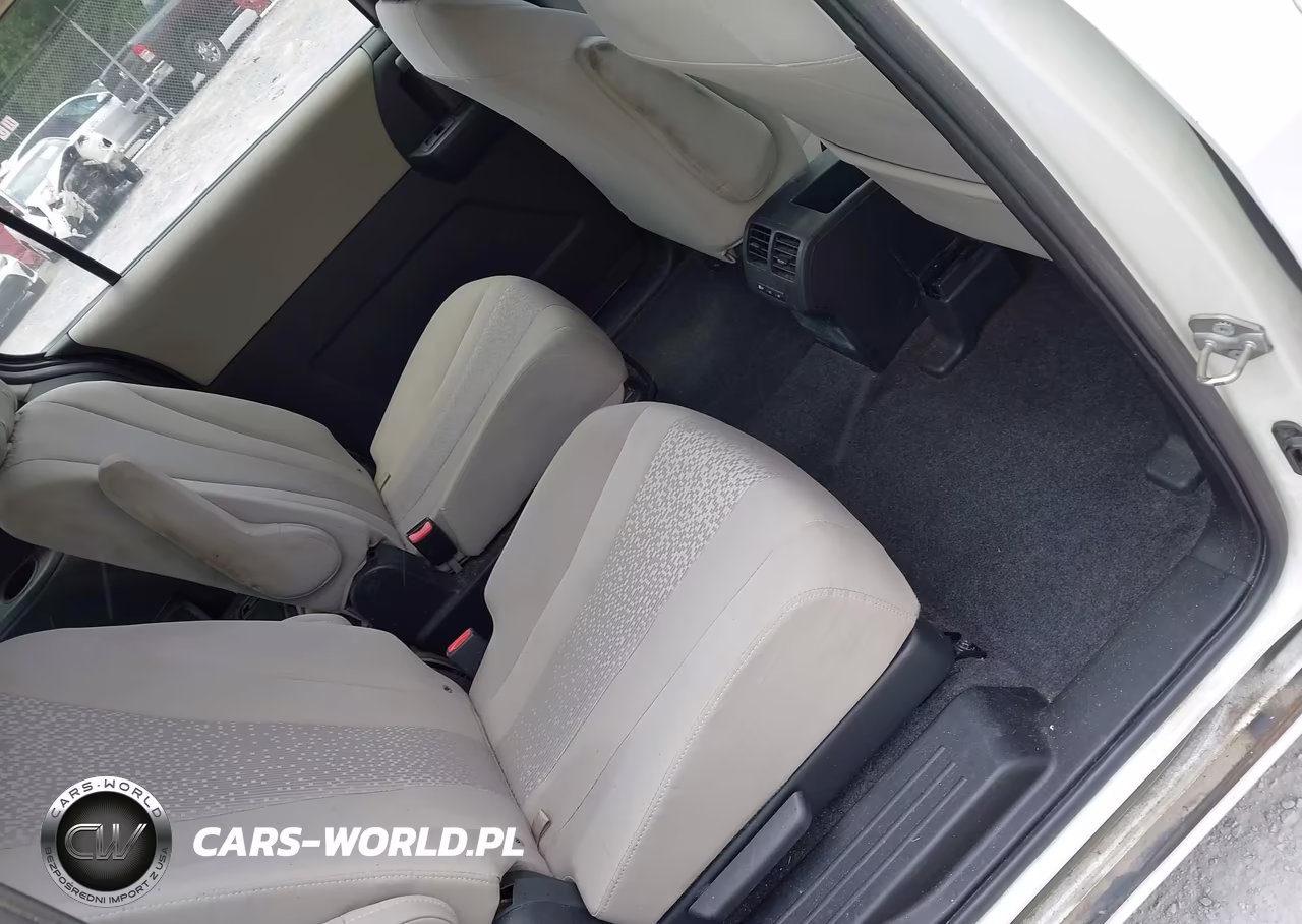 2012 Mazda Mazda5 Sport VIN:JM1CW2BLXC0128491 - 8