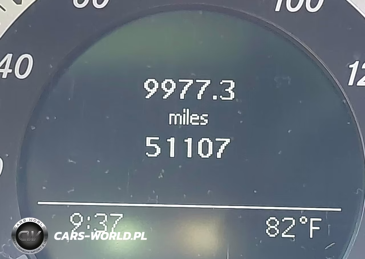 2011 Mercedes-Benz C 300 VIN:WDDGF8BB9BR159534 - 6