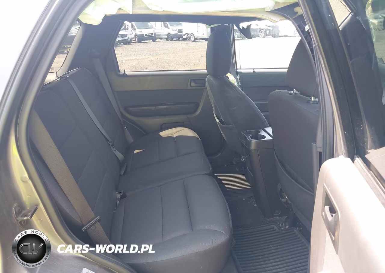 2011 Ford Escape Xlt VIN:1FMCU0D74BKA79880 - 8