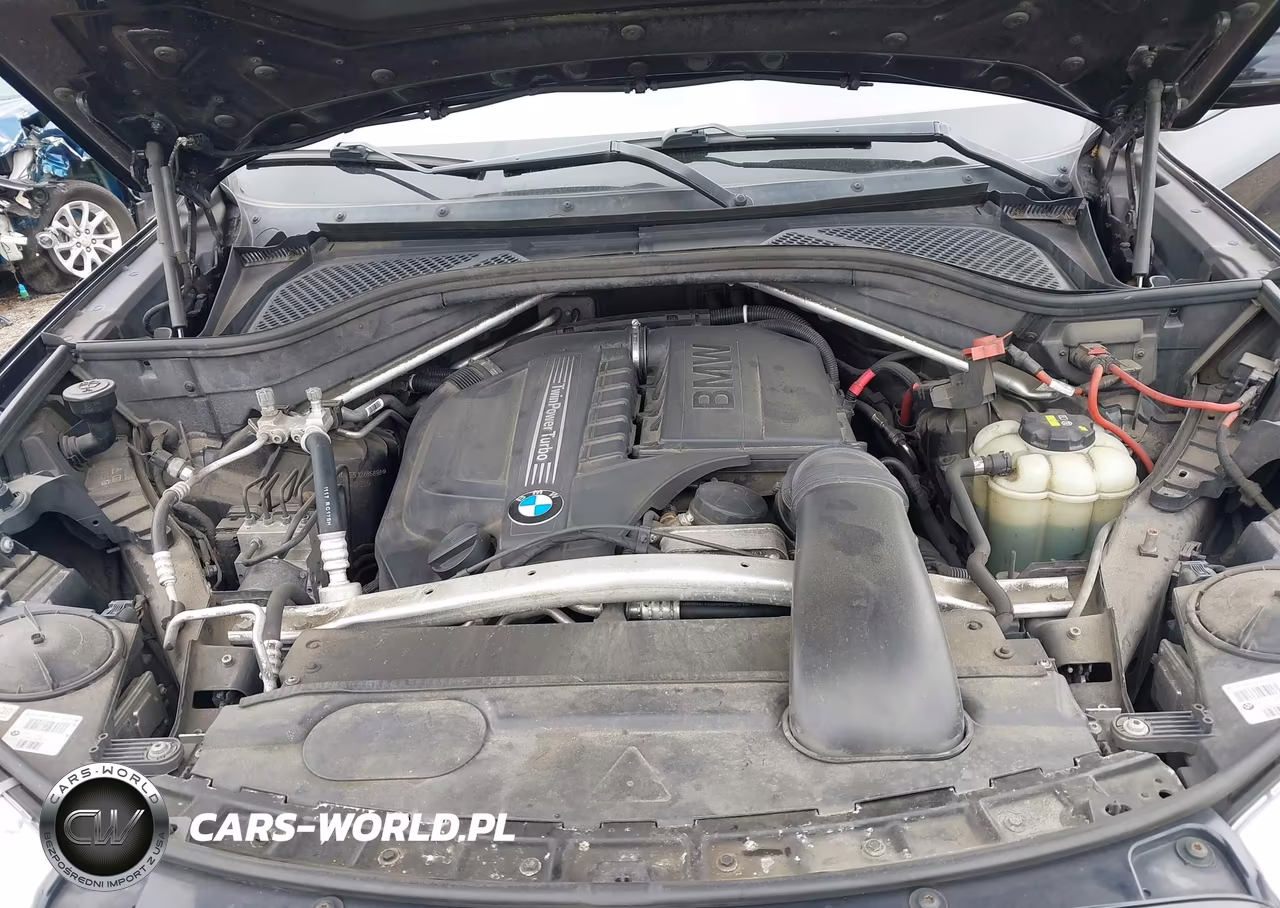 2018 BMW X5 xDrive35I VIN:5UXKR0C55J0X86898 - 10