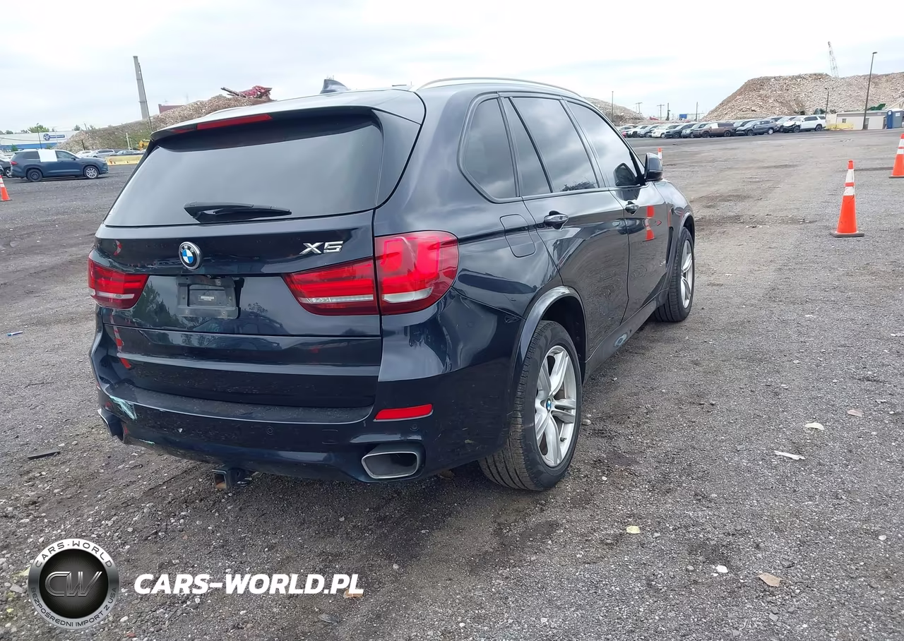 2018 BMW X5 xDrive35I VIN:5UXKR0C55J0X86898 - 4