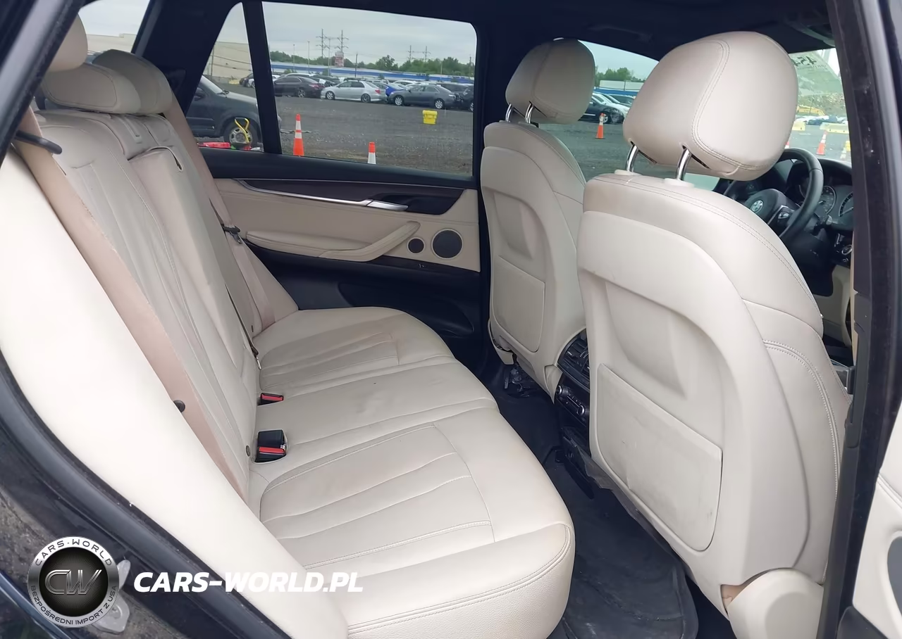 2018 BMW X5 xDrive35I VIN:5UXKR0C55J0X86898 - 8