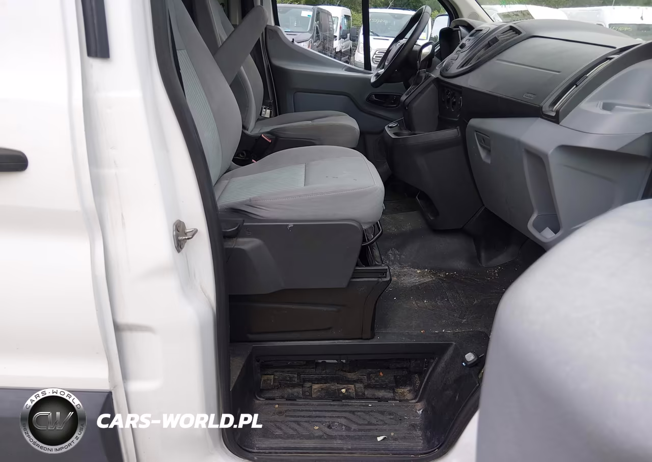2018 Ford Transit-250 VIN:1FTYR2YMXJKB34547 - 5