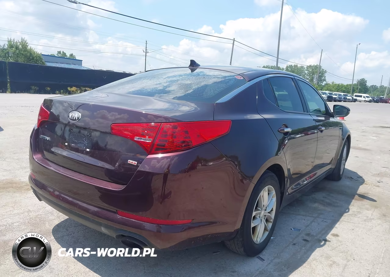 2013 Kia Optima Lx VIN:5XXGM4A79DG244031 - 4